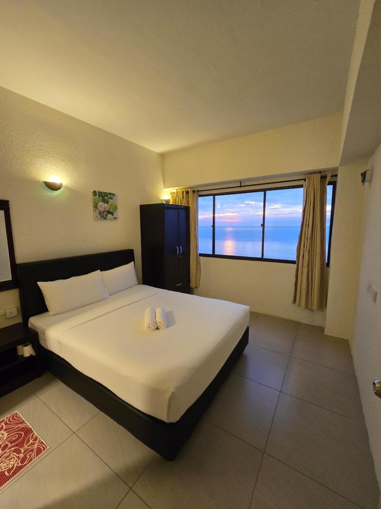 Green Ocean Seaview Apartment Batu Ferringhi Extérieur photo
